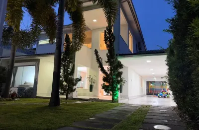 Casa de alto padrão no rio da prata com 3 quartos; mansão no rio da prata com piscina