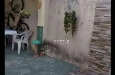 Casa com 2 quartos à venda na Rua Taquari, 215, Bonsucesso, Fortaleza