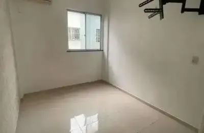 Apartamento com 2 quartos à venda na Rua Monsenhor Agostinho, 803, Vila Peri, Fortaleza