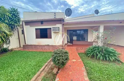 Casa residencial ou comercial à venda com 5 dormitórios sendo uma suíte, centro - rolândia/pr