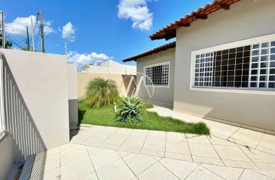 Casa à venda com 3 dormitórios, suíte e 178m², jardim capricornio - rolândia/pr