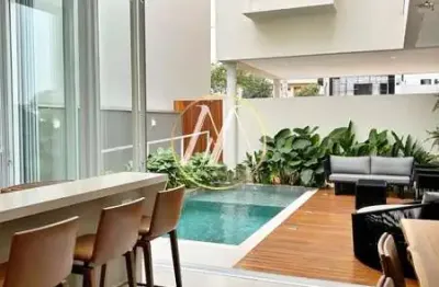 Casa à venda com 3 suítes e 244m² no condomínio aranguá – londrina/pr