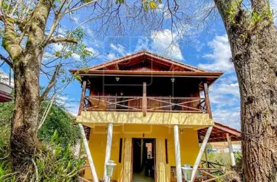 Chácara / sítio com 4 quartos à venda no condomínio portal das hortências, atibaia , 331 m2 por r$ 690.000