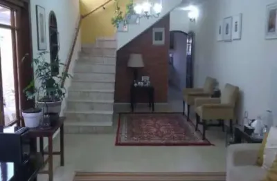Casa com 3 quartos à venda na rua vilobaldo barros de macedo, jardim ouro preto, taboão da serra, 169 m2 por r$ 650.000