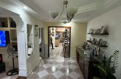 Casa com 2 quartos à venda na rua luiz vaz de camões, jardim maria helena, taboão da serra, 160 m2 por r$ 850.000