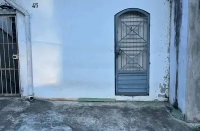 Casa com 1 quarto à venda na rua dos sabiás, parque das cigarreiras, taboão da serra, 68 m2 por r$ 190.000