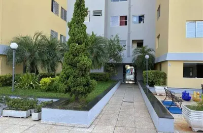 Apartamento com 2 quartos para alugar na praça miguel ortega, parque assunção, taboão da serra, 59 m2 por r$ 1.350