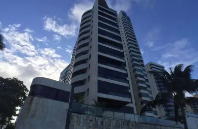 Cobertura duplex com piscina na beira mar de piedade