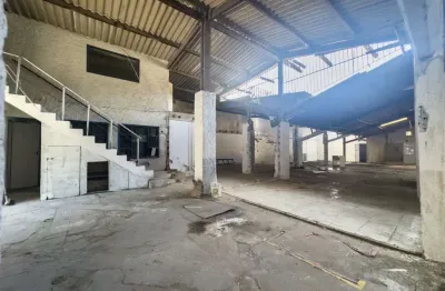Galpão comercial para locação com 780m² no recife – rua da aurora