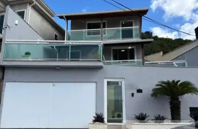 Casa para venda em maricá, centro, 2 dormitórios, 2 suítes, 4 banheiros, 1 vaga