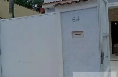 Casa para Venda em São Gonçalo, BARRO VERMELHO, 3 dormitórios, 2 suítes, 4 banheiros, 4 vagas