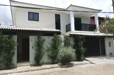 Linda casa em condomínio fechado,  com piscina, sauna e churrasqueira!