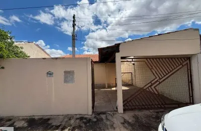 Imperdível oportunidade: Casa à venda em Cuiabá-MT, no bairro Tijucal, com 3 quartos, 1 suíte e 200m² de área.