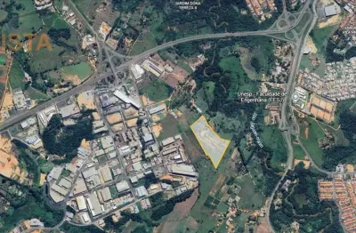 Casa comercial à venda na Avenida Doutor Osvaldo Oliveira Silveira, Distrito Industrial, São João da Boa Vista