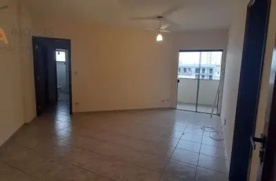 Apartamento com 2 quartos para alugar na Rua Benedito Araújo, Centro, São João da Boa Vista