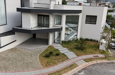 Casa à venda com 4 suítes no residencial itahyê em santana de parnaína