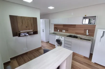 Studio kit net com 1 quarto para locação no centro de santana de parnaíba