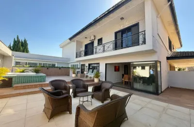 Casa em condomínio fechado com 4 quartos à venda na Alameda das Gloxínias, 68, Alphaville, Santana de Parnaíba