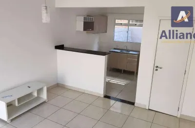 Casa com 2 dormitórios para alugar, 63 m² por R$ 2.750,00/mês - Vila Belvedere - Louveira/SP