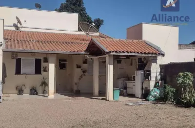 Casa com 2 dormitórios à venda, 65 m² por R$ 580.000,00 - Residencial Terra Nobre - Louveira/SP