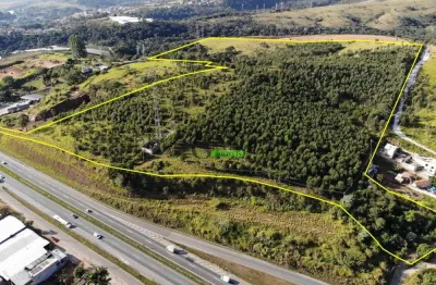 Terreno à venda na Três Pistas, Atibaia 