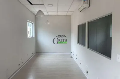 Sala comercial para alugar na Rua Pio XII, Centro, Mairiporã