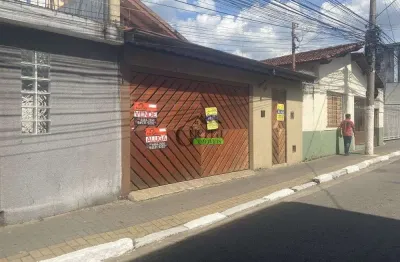 Casa com 3 quartos para alugar na Rua Zinho Marques, Centro, Mairiporã