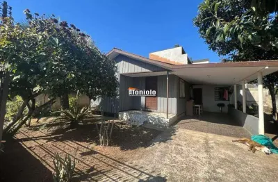 Casa à venda na Travessa Uruguai, Cidade Jardim, São José dos Pinhais