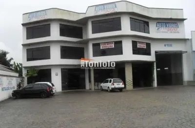 Casa à venda na Avenida das Américas, Três Marias, São José dos Pinhais