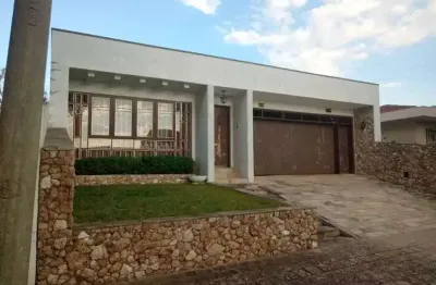 Casa à venda na Rua General Catão Menna Barreto Monclaro, 639, São Pedro, São José dos Pinhais