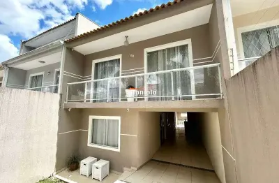 Casa com 3 quartos à venda na Rua João Batista Manzoque, 60, Bom Jesus, São José dos Pinhais