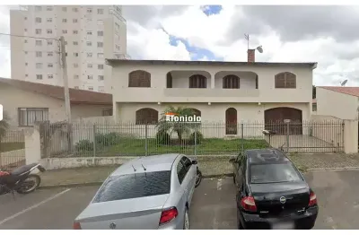 Sobrado residencial e comercial três marias são josé dos pinhais