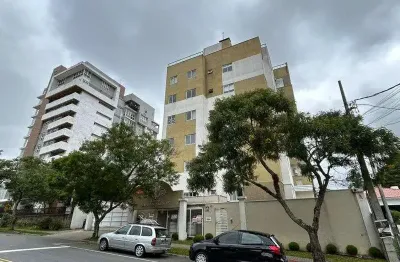 Apartamento com 2 quartos para alugar na Rua Margarida de Araújo Franco, 976, Carioca, São José dos Pinhais