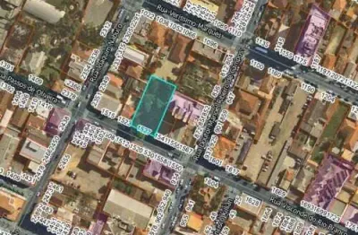 Terreno central em são josé dos pinhais com 1.300 m² terreno central em são josé dos pinhais com 24,00 m de frente x 54,00 m de extensão. terreno rua