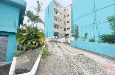 Apartamento amplo no josé bonifacio com 2 quartos e 1 vaga de garagem.