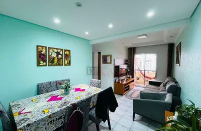 Apartamento 54mt² com varanda / 2 dorm. / 2 Vagas Cobertas / Penha - Localização Privilegiada