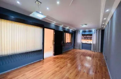 Sobrado Impecável - 120m² - 3 dorm. (2 suítes e 1 com sacada) / Corredor lateral e Quintal nos fundos com Área Gourmet / 2 vagas