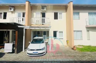 Casa com 2 quartos à venda na Vila Nova, Joinville 