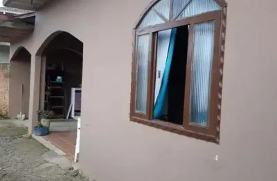 Casa com 2 quartos à venda no Ulysses Guimarães, Joinville 