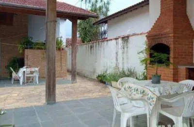 Casa com 3 dormitórios à venda, 325 m² por r$ 800.000,00 - jardim residencial doutor lessa - pindamonhangaba/sp