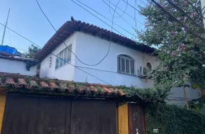 Casa com 4 quartos para alugar na Taquara, Rio de Janeiro 