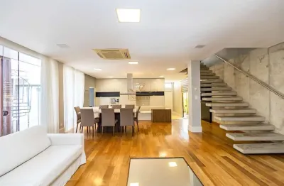 Casa em condomínio fechado com 3 quartos à venda na rua hermenegildo luca, butiatuvinha, curitiba por r$ 3.490.000