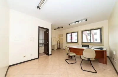 Sala comercial para alugar na rua joão negrão, centro, curitiba por r$ 750