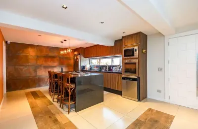 Casa com 4 quartos para alugar na Rua Rosa Ceronato Durigan, Cascatinha, Curitiba por R$ 18.500