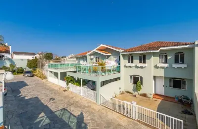 Casa em condomínio fechado com 4 quartos para alugar na rua miguel abrão, portão, curitiba por r$ 4.190