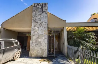 Casa com 4 quartos para alugar na rua napoleão lopes, são francisco, curitiba por r$ 6.000