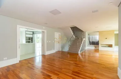 Casa em condomínio fechado com 4 quartos para alugar na Rua Melão, Uberaba, Curitiba por R$ 20.000