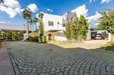 Casa em condomínio fechado com 3 quartos à venda na Rua Tobias de Macedo Júnior, Santo Inácio, Curitiba por R$ 1.700.000