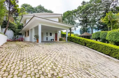 Casa em condomínio fechado com 4 quartos para alugar na Rua Eunice Weaver, Campo Comprido, Curitiba por R$ 6.990