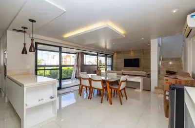 Cobertura com 3 quartos para alugar na Rua Costa Rica, Bacacheri, Curitiba por R$ 12.500